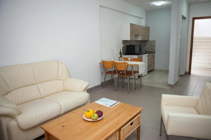 Alecos Hotel Apartments Paphos Pokoj fotografie